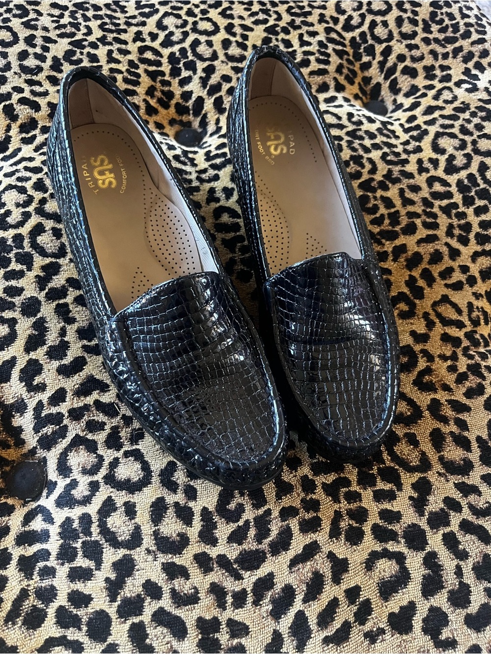 SAS Simplify Women Tripad Comfort Black Croc Print Leather Slip on Loafer SZ 10